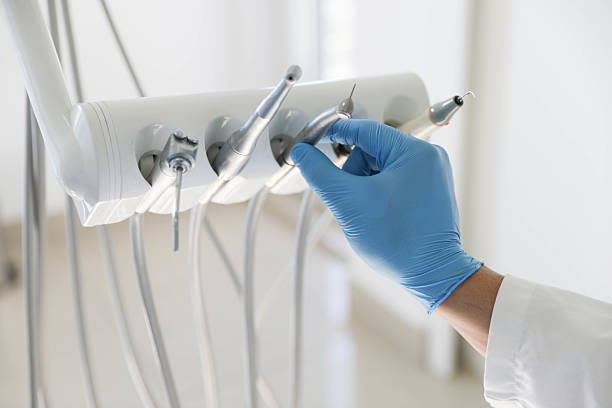 Professional Emergency Dentist technician working in Washington County County, GA